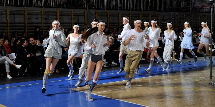 Pokaz: Robert Kupisz