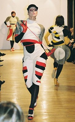 Gala Dyplomowa - pokaz mody