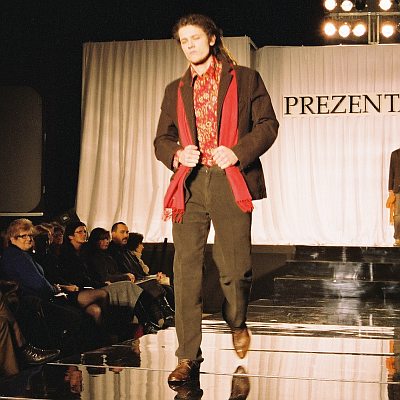 prezentacje - pokaz mody