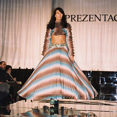 prezentacje - pokaz mody